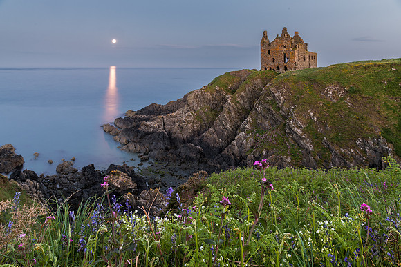 Moonset at Dunskey Castle